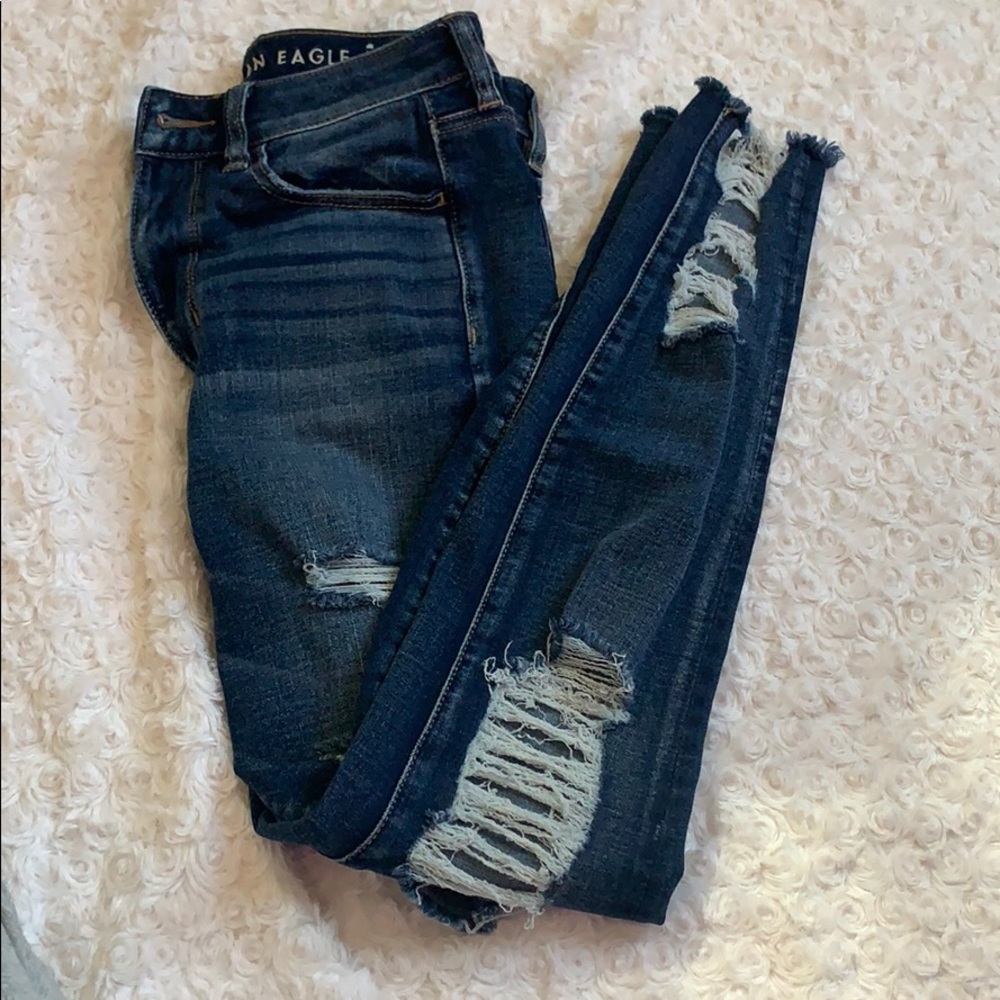 American Eagle High Rose Distressed Jeans